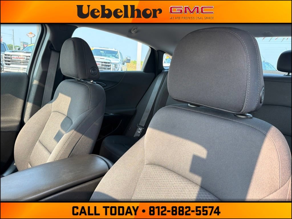 Used 2021 Chevrolet Malibu LS w/ Driver Confidence Package II FWD image 21