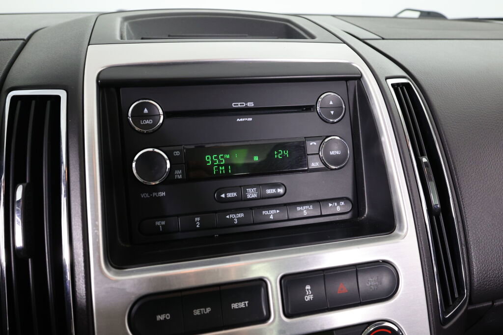 Used 2010 Ford Edge Limited FWD image 35