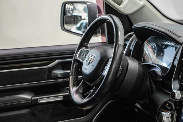 Used 2022 RAM 1500 Laramie AWD/4WD image 19