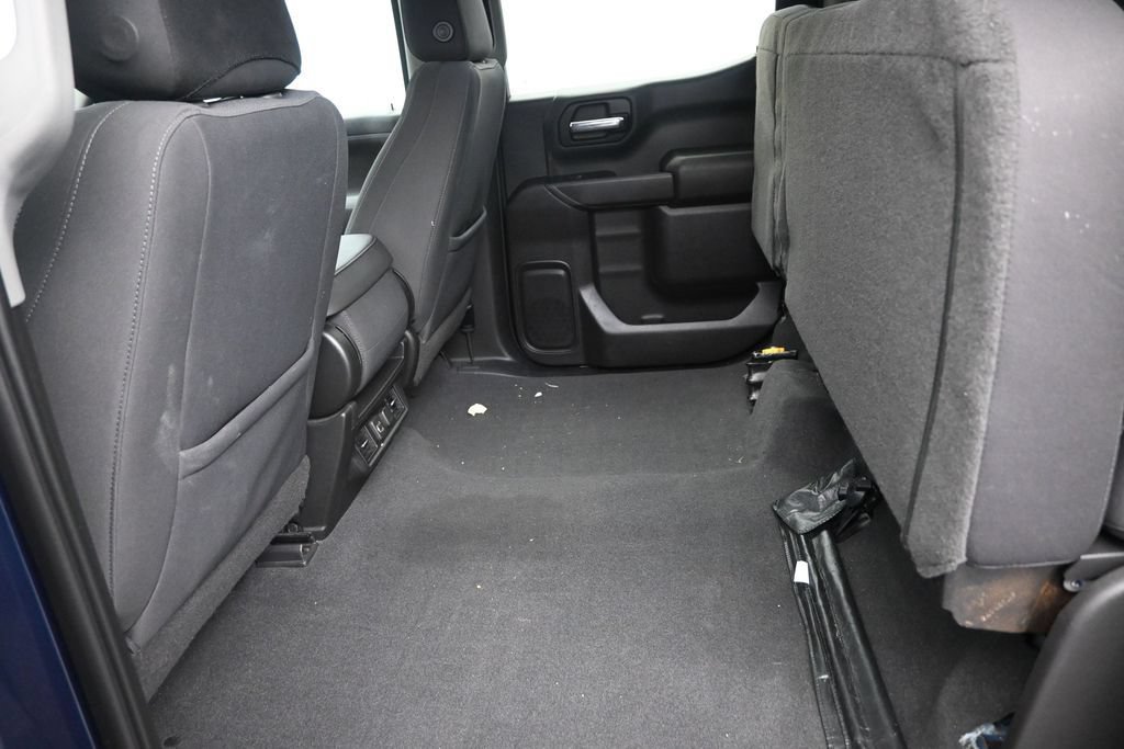Used 2022 Chevrolet Silverado 1500 LT RWD image 14