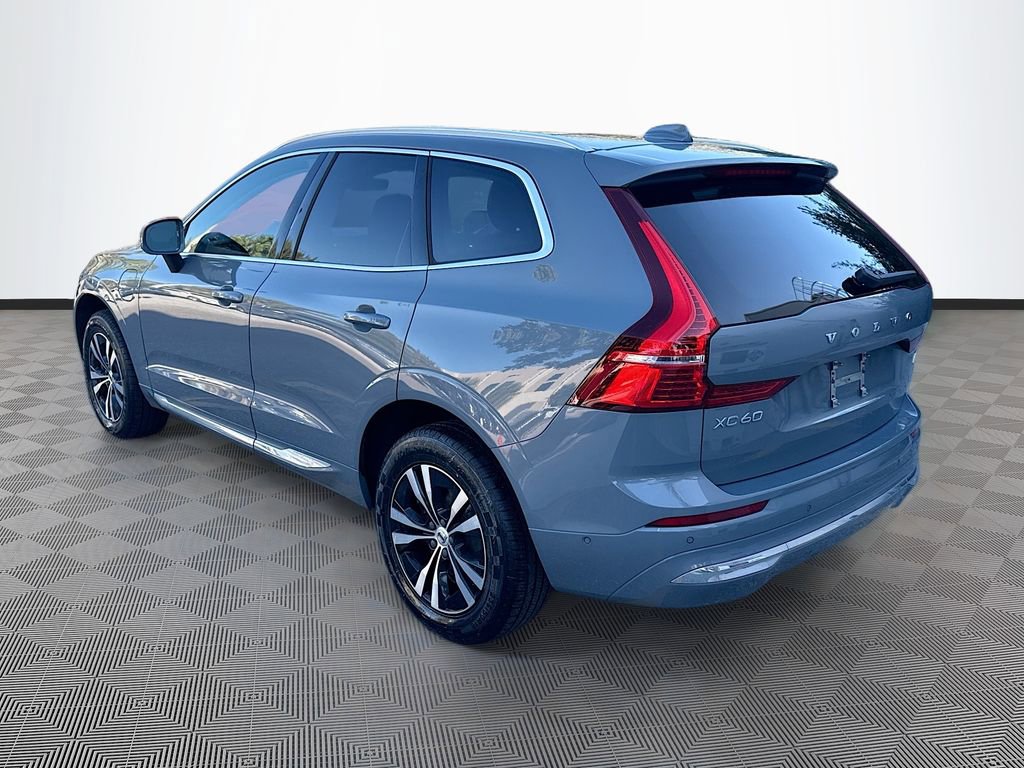 Used 2022 Volvo XC60 T8 Inscription Expression image 6