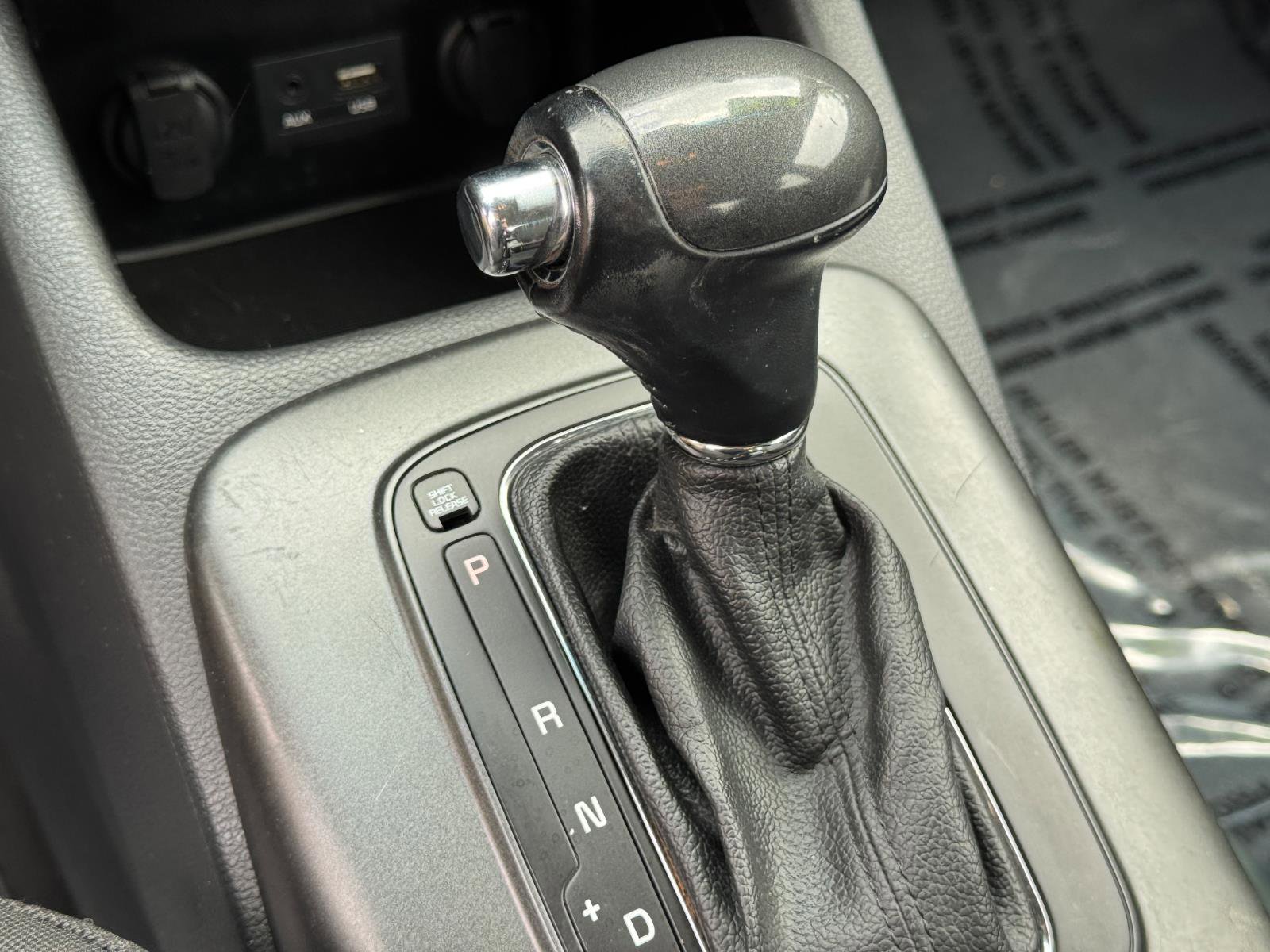 Used 2016 Kia Forte EX FWD image 18