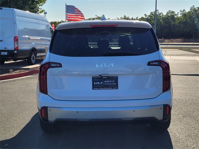 Used 2024 Kia Telluride LX image 5
