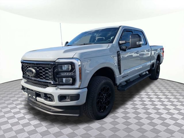 Used 2025 Ford F350 Lariat w/ Black Appearance Package AWD/4WD image 7