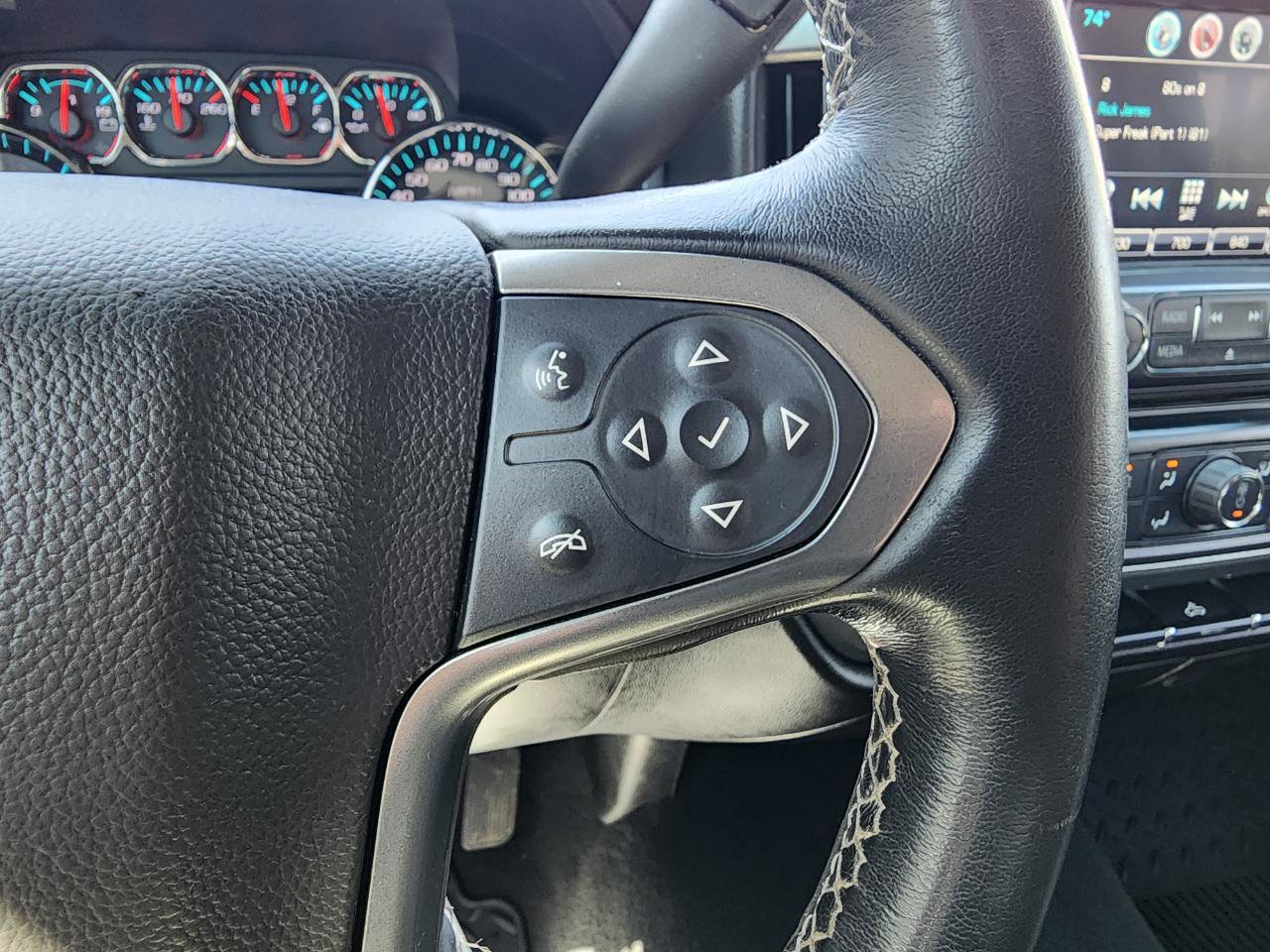 Used 2019 Chevrolet Silverado 1500 LT w/ All Star Edition image 19