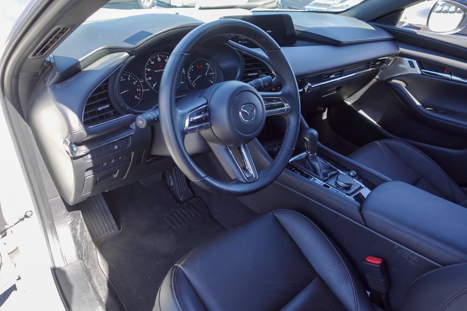 Certified 2023 MAZDA MAZDA3 s AWD/4WD image 11