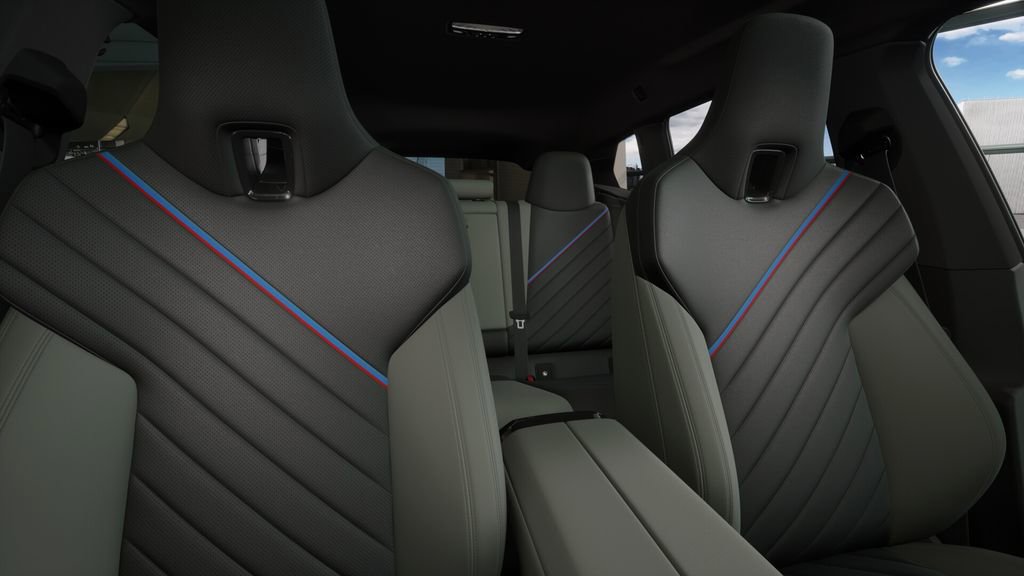 New 2026 BMW iX xDrive45 image 36