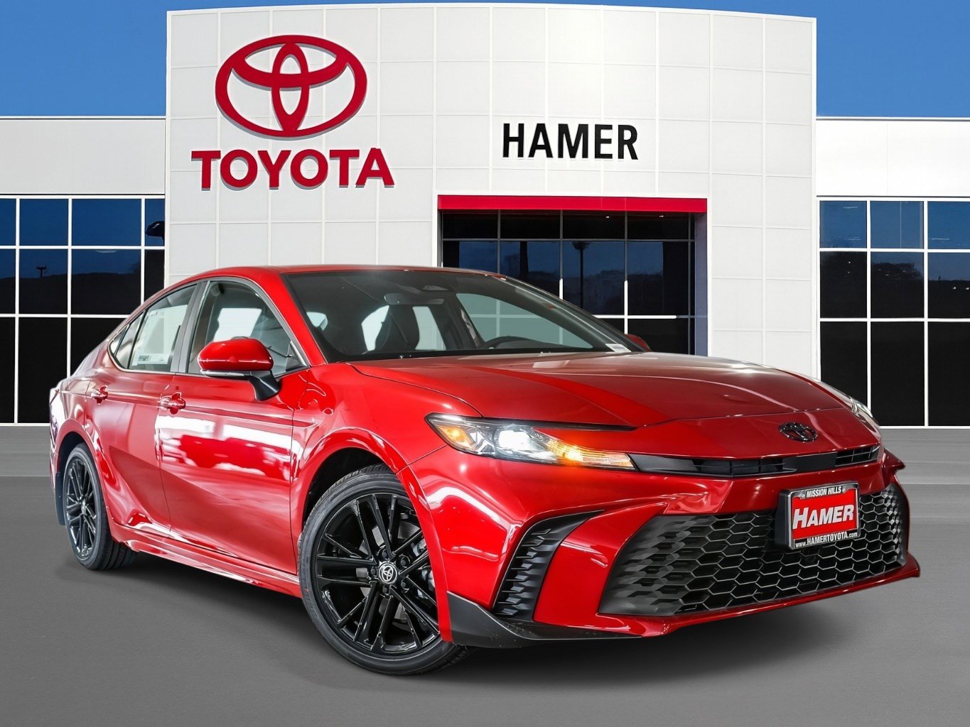 New 2026 Toyota Camry SE FWD image 1