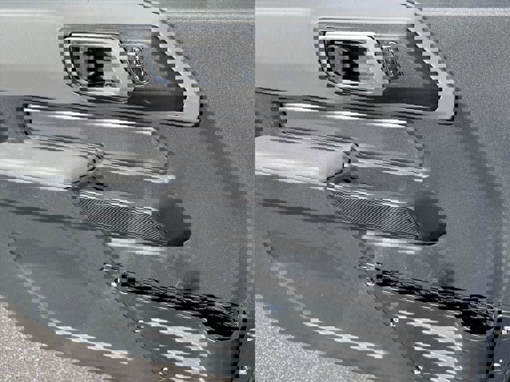 Used 2023 Ford Bronco 2-Door image 20