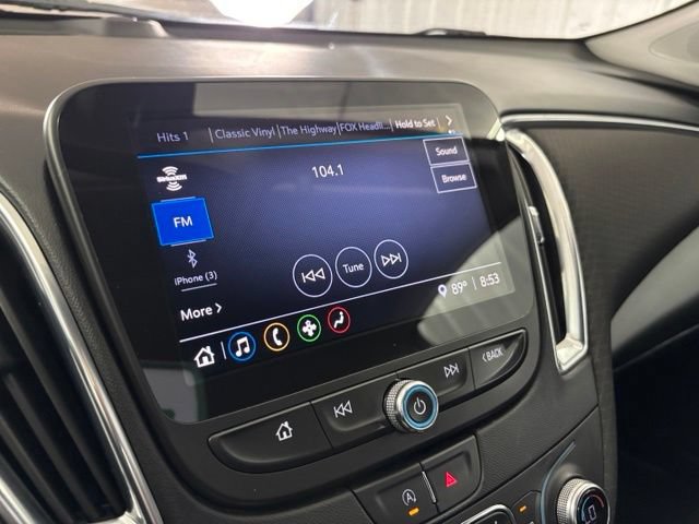 Used 2021 Chevrolet Malibu LT FWD image 19