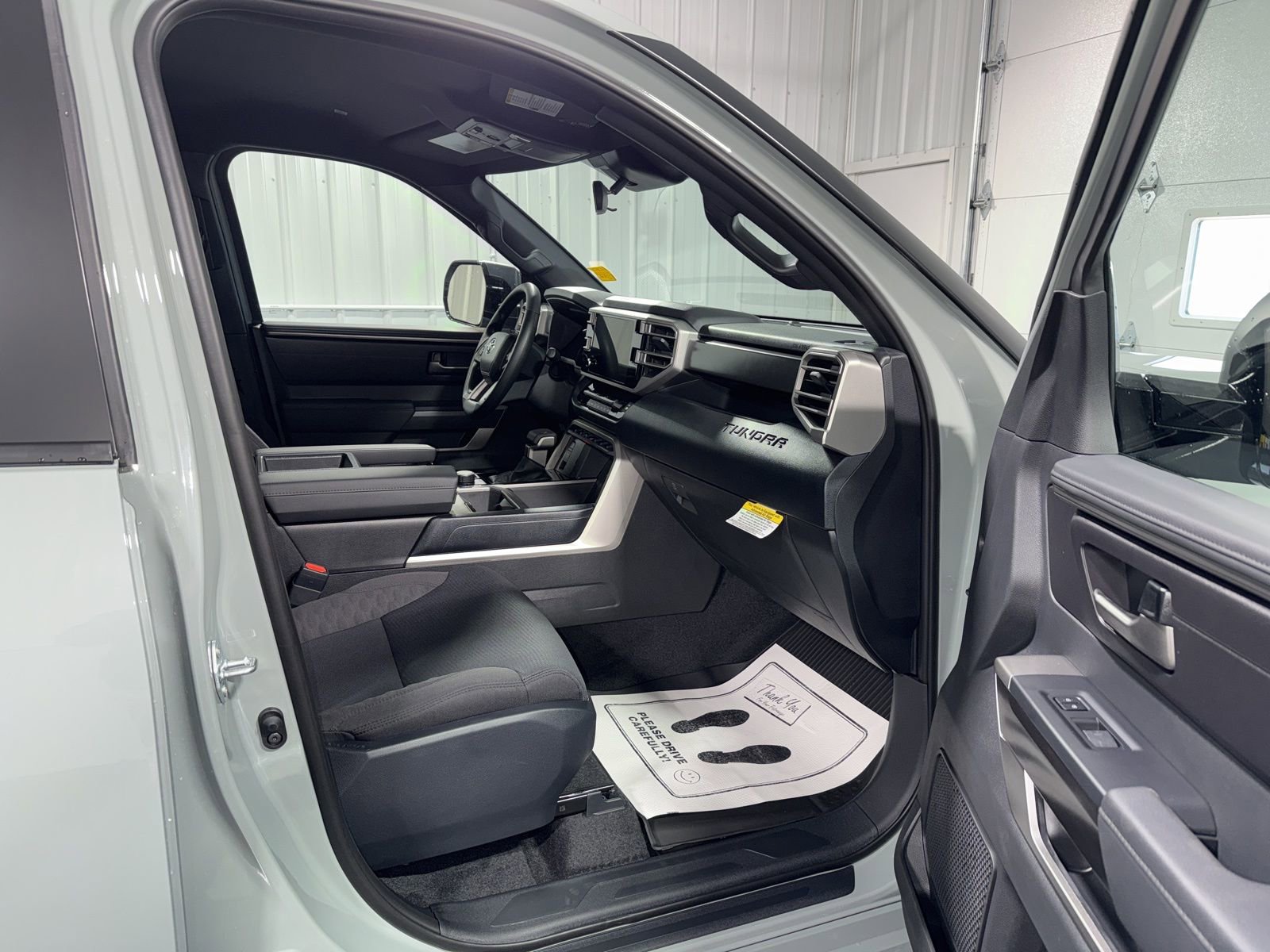 New 2026 Toyota Tundra SR5 w/ SR5 Convenience Package AWD/4WD image 10
