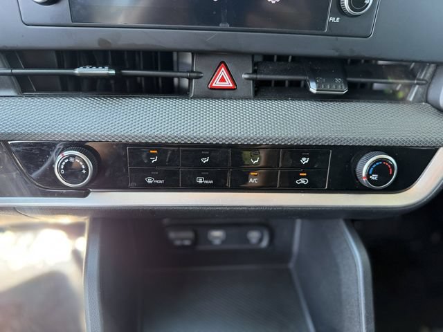Certified 2024 Kia Sportage LX AWD/4WD image 18