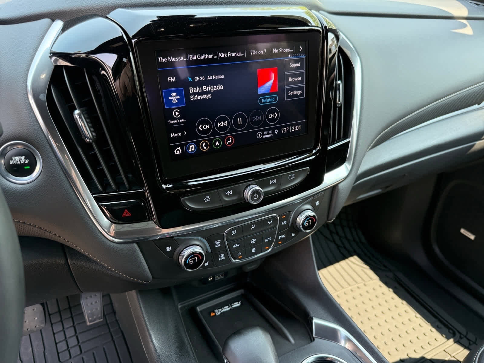 Used 2023 Chevrolet Traverse Premier AWD/4WD image 17