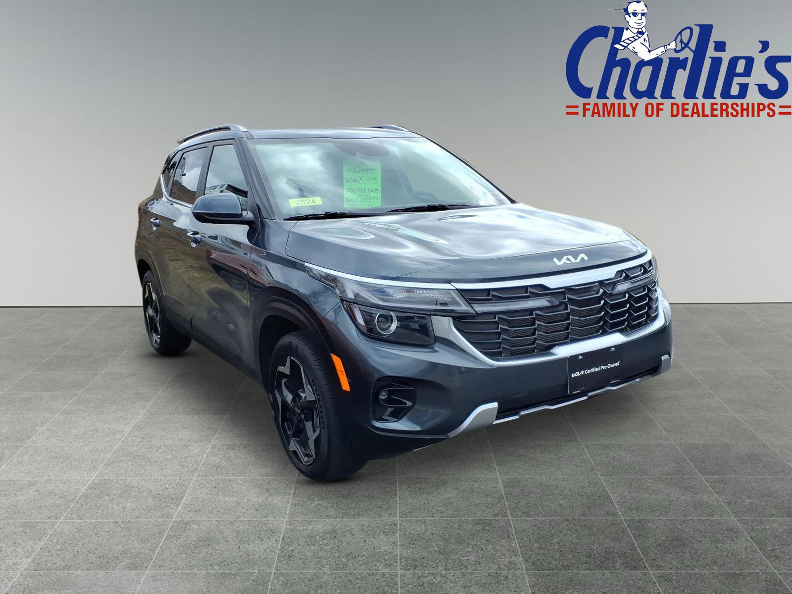 Used 2024 Kia Seltos EX image 3