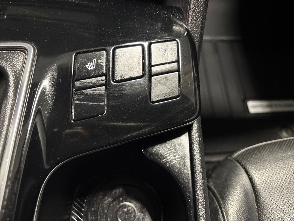 Used 2023 Kia Sportage EX image 11