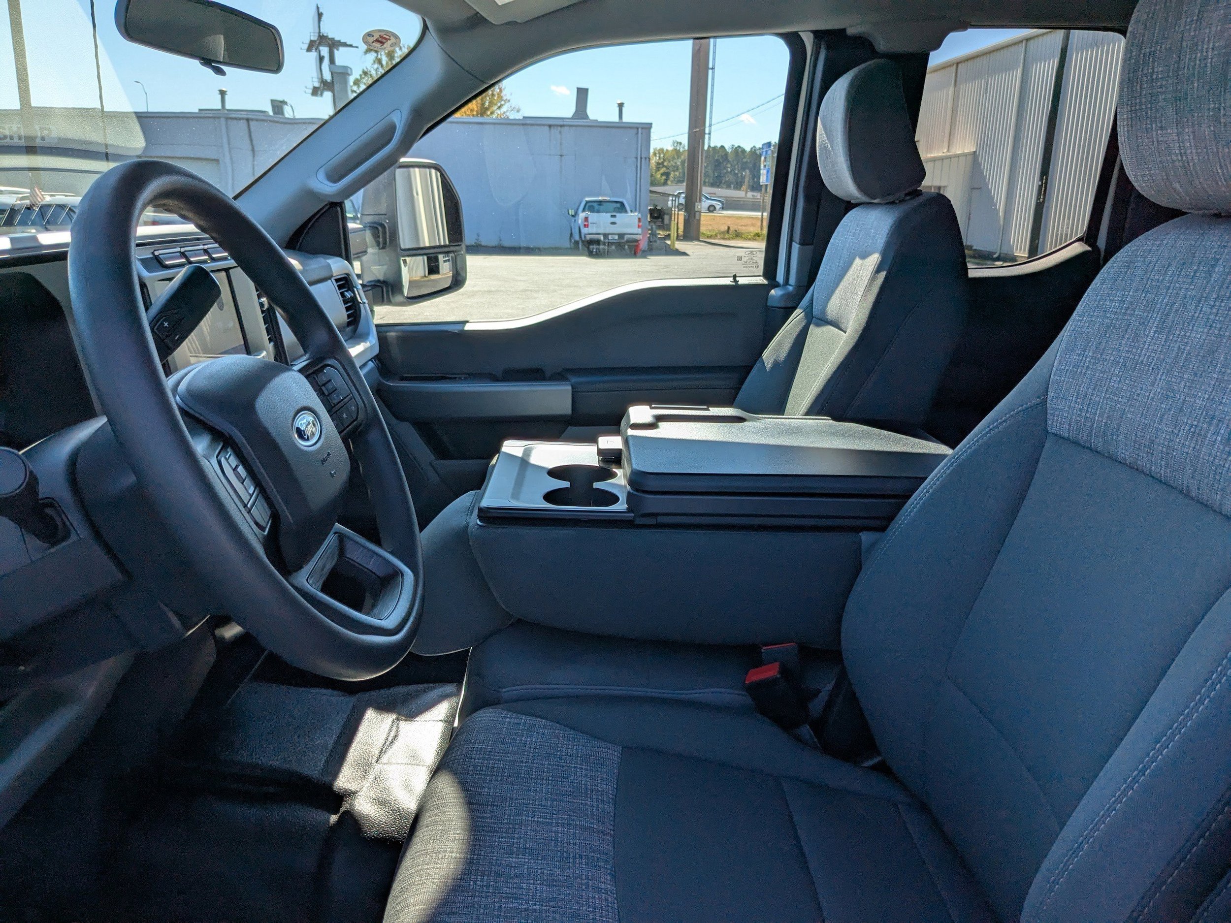 New 2024 Ford F250 XLT w/ F-250 >10K GVWR Package image 16