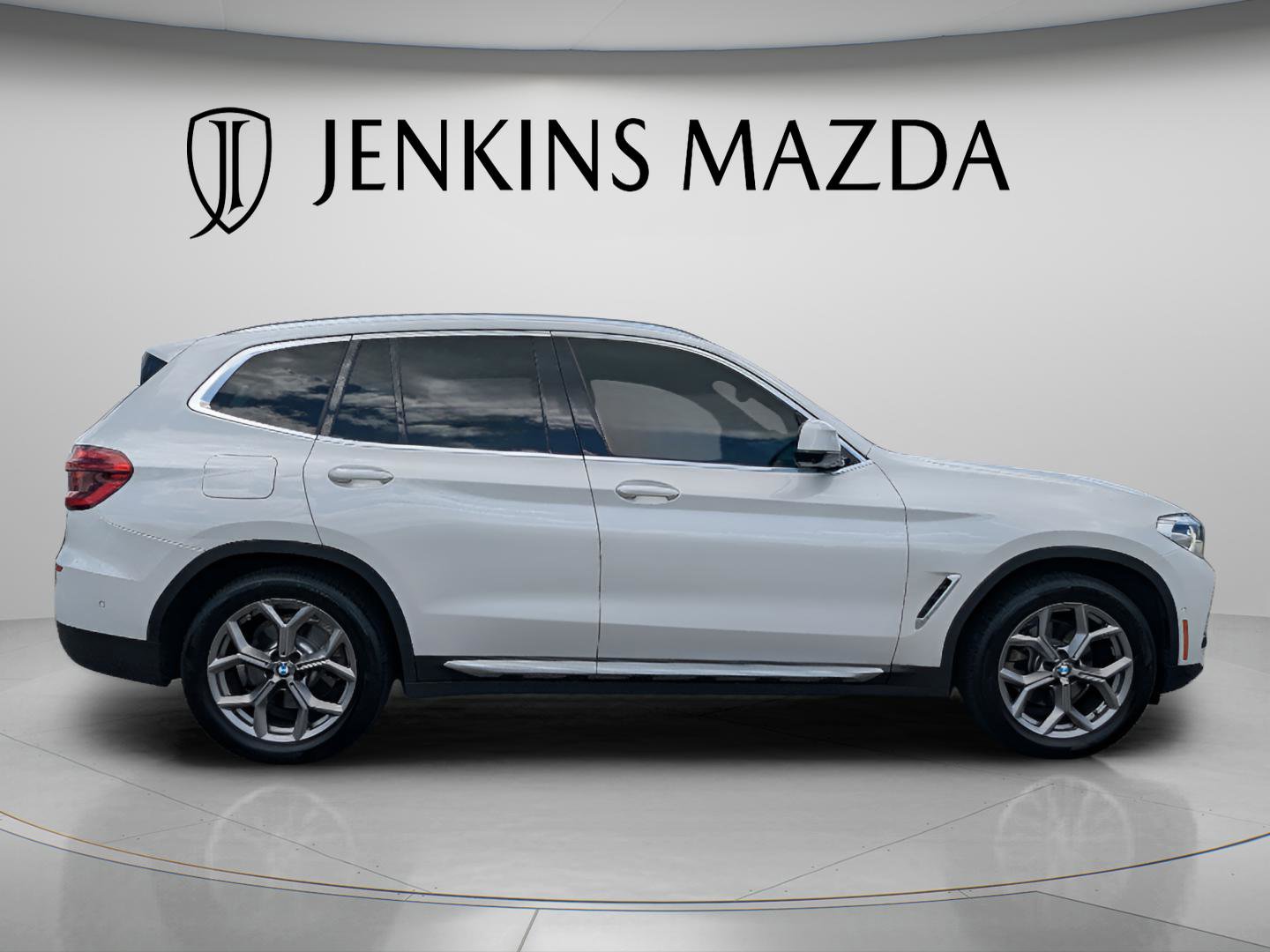 Used 2021 BMW X3 sDrive30i w/ Premium Package image 9