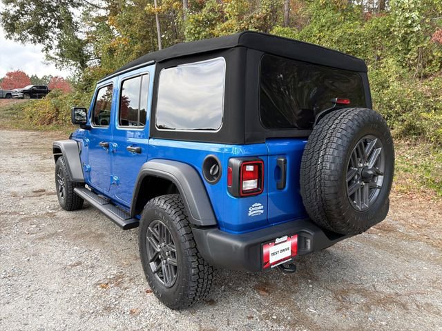 Used 2024 Jeep Wrangler Sport S image 7