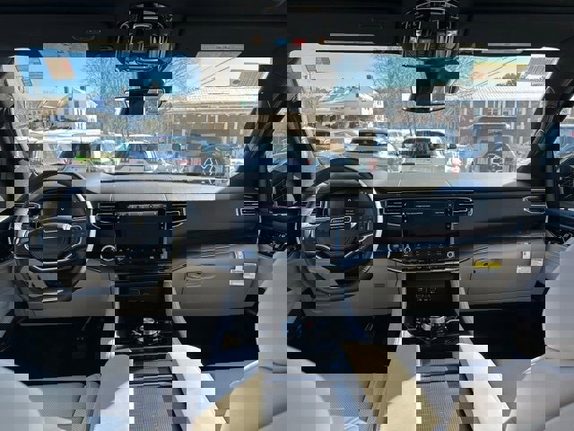 New 2026 Jeep Grand Wagoneer Summit image 16