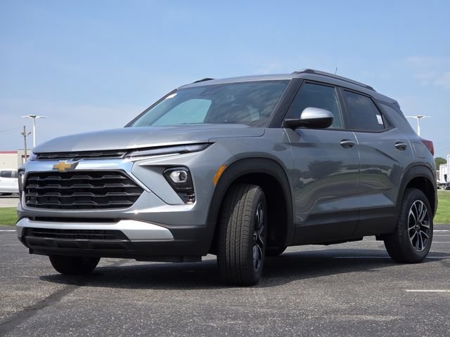 New 2026 Chevrolet TrailBlazer LT w/ Driver Confidence Package FWD image 9