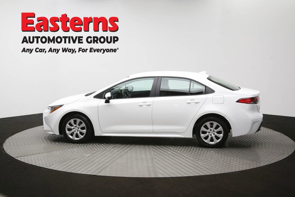 Used 2025 Toyota Corolla LE image 60