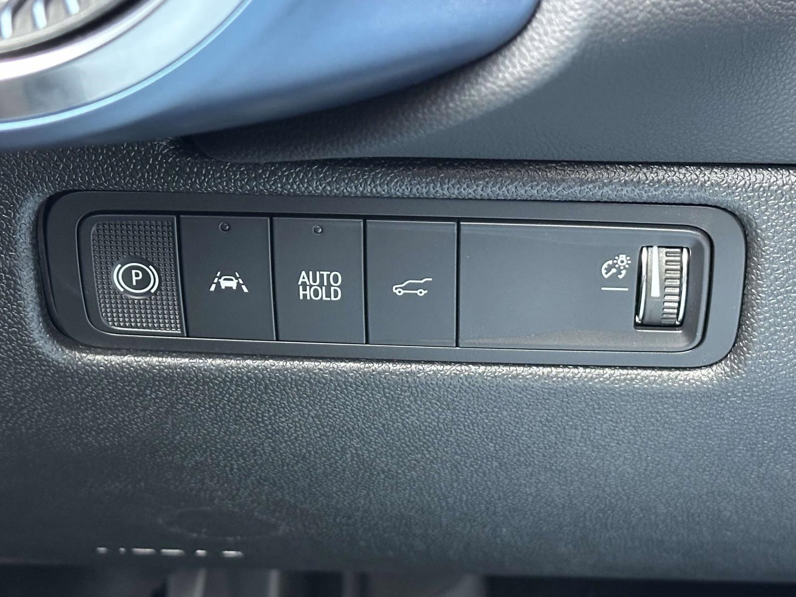 New 2026 Chevrolet Equinox EV LT image 17