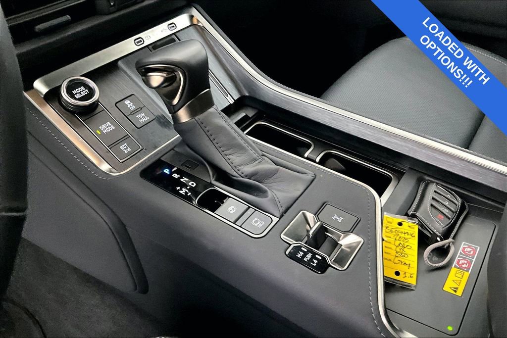 Used 2025 Lexus GX 550 image 18