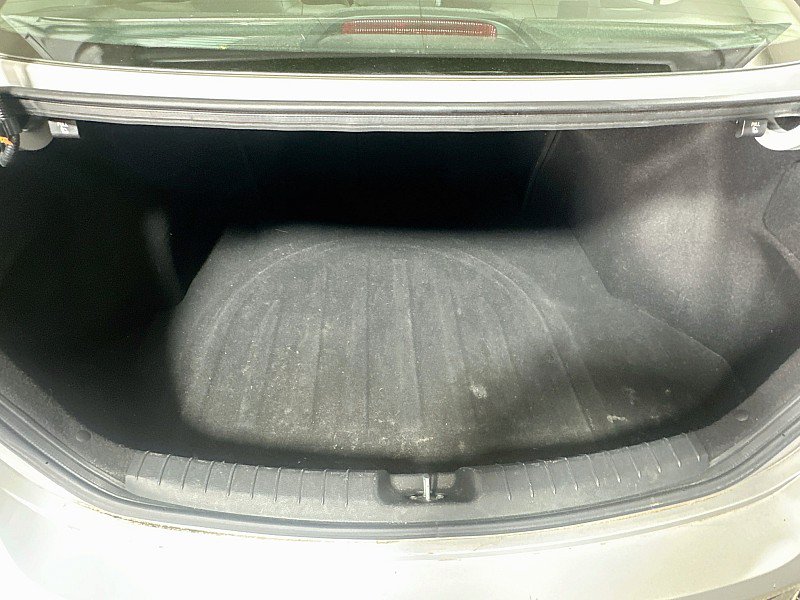 Used 2017 Hyundai Elantra SE FWD image 24