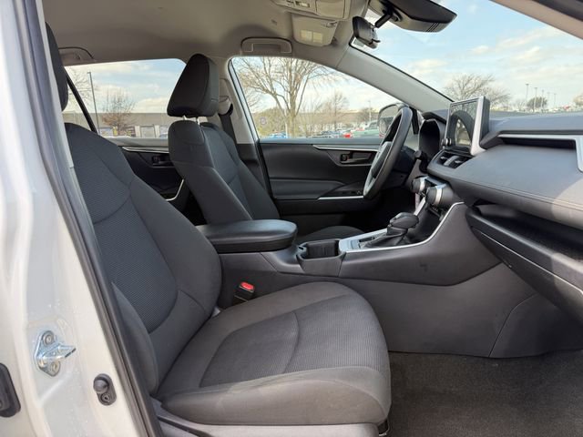 Used 2025 Toyota RAV4 LE image 26