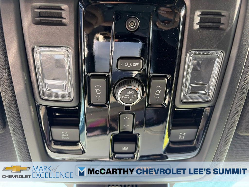 New 2026 Chevrolet Tahoe Premier w/ Sun And Tow Package AWD/4WD image 17