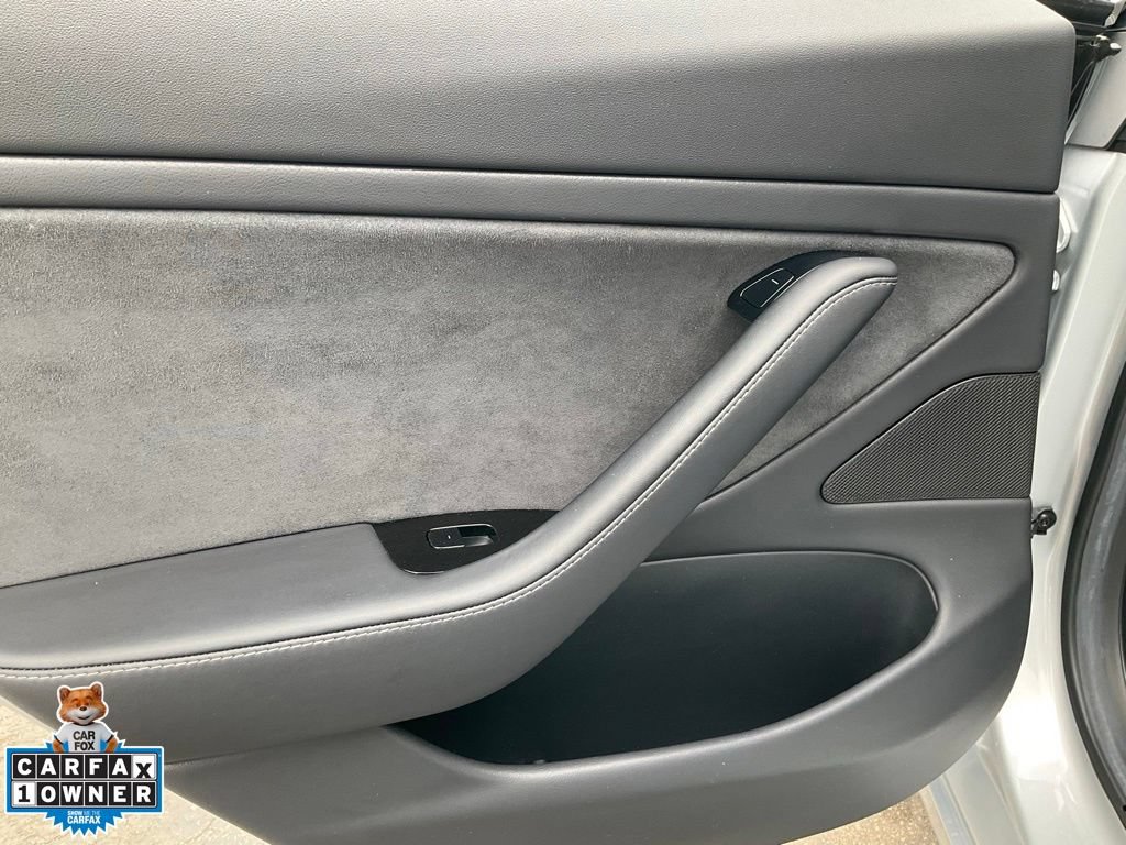 Used 2018 Tesla Model 3 Long Range RWD image 34