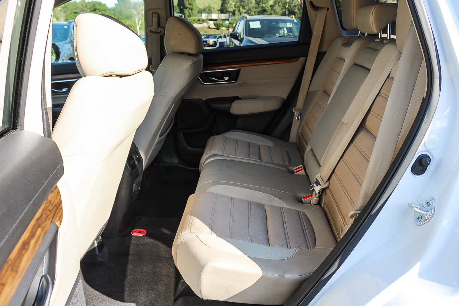 Used 2019 Honda CR-V EX image 18