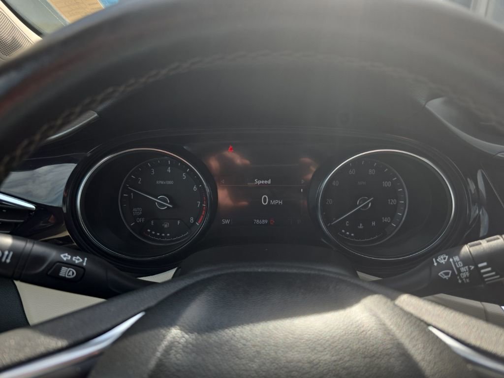 Used 2023 Buick Encore GX Preferred w/ Cold Weather Comfort Package image 14