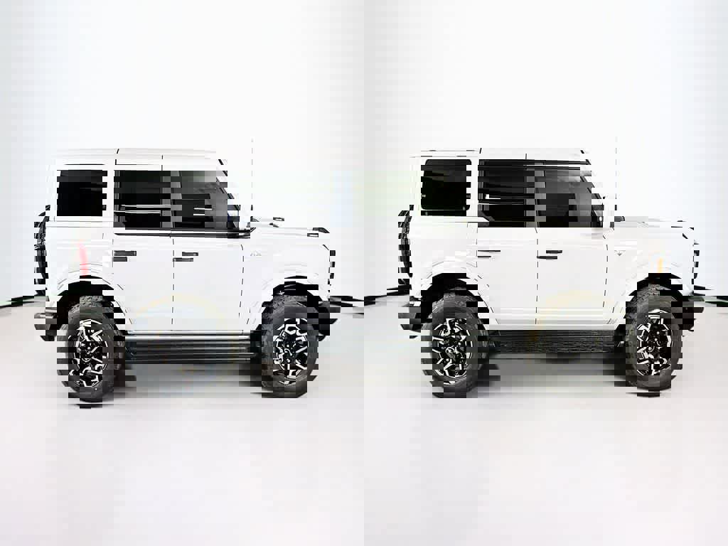 New 2026 Ford Bronco Outer Banks AWD/4WD image 25