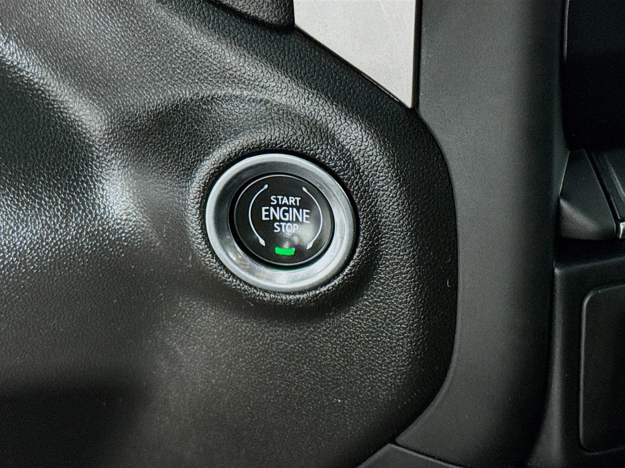 Used 2024 GMC Sierra 2500 Pro w/ Convenience Package image 18