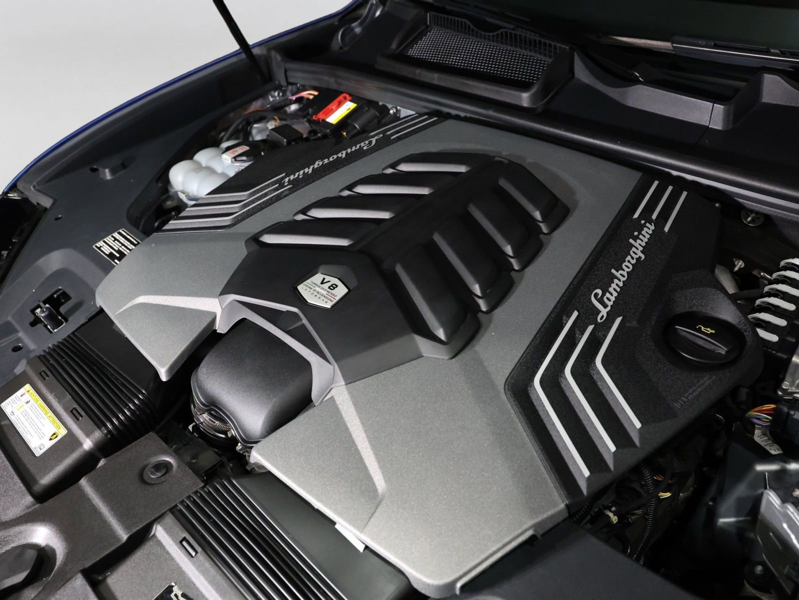 Used 2023 Lamborghini Urus Performante AWD/4WD image 49
