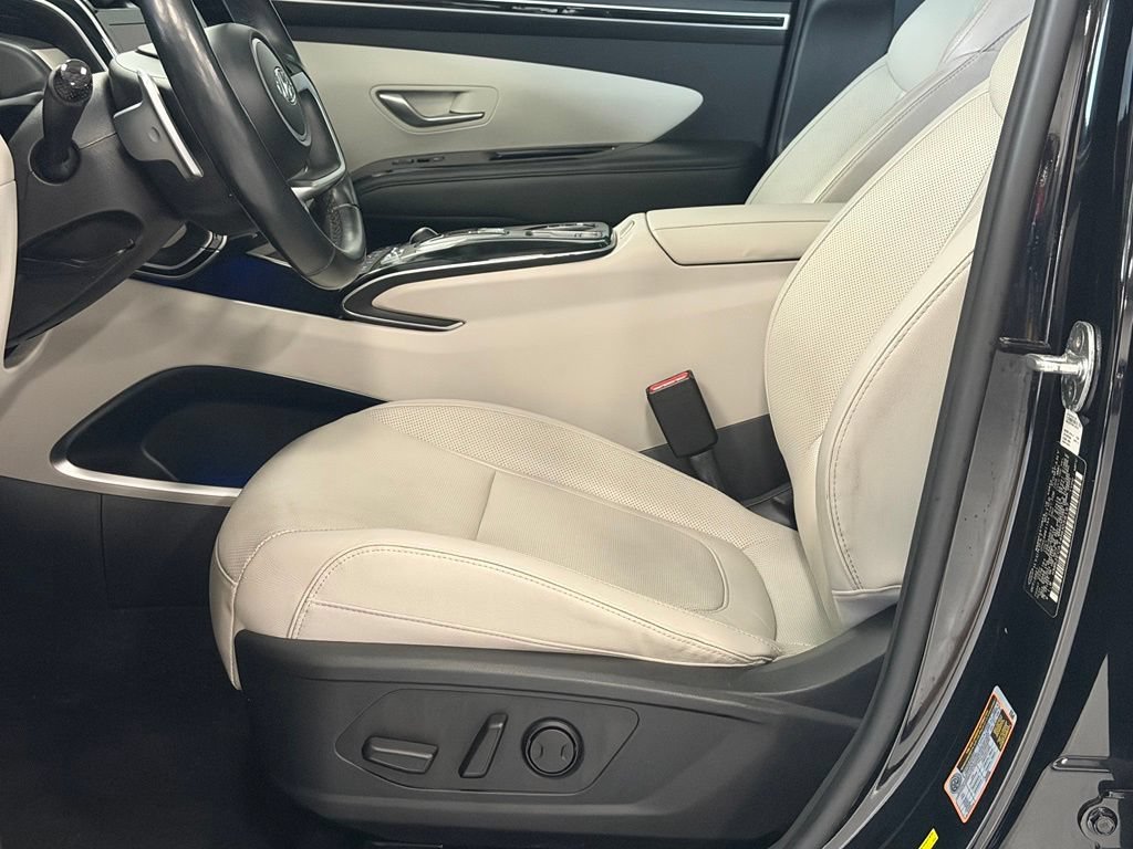 Certified 2022 Hyundai Tucson Limited AWD/4WD image 12
