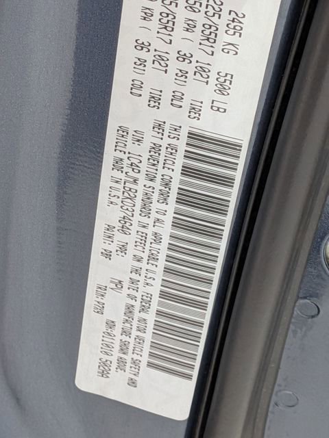 Certified 2019 Jeep Cherokee Latitude Plus w/ Cold Weather Group image 33