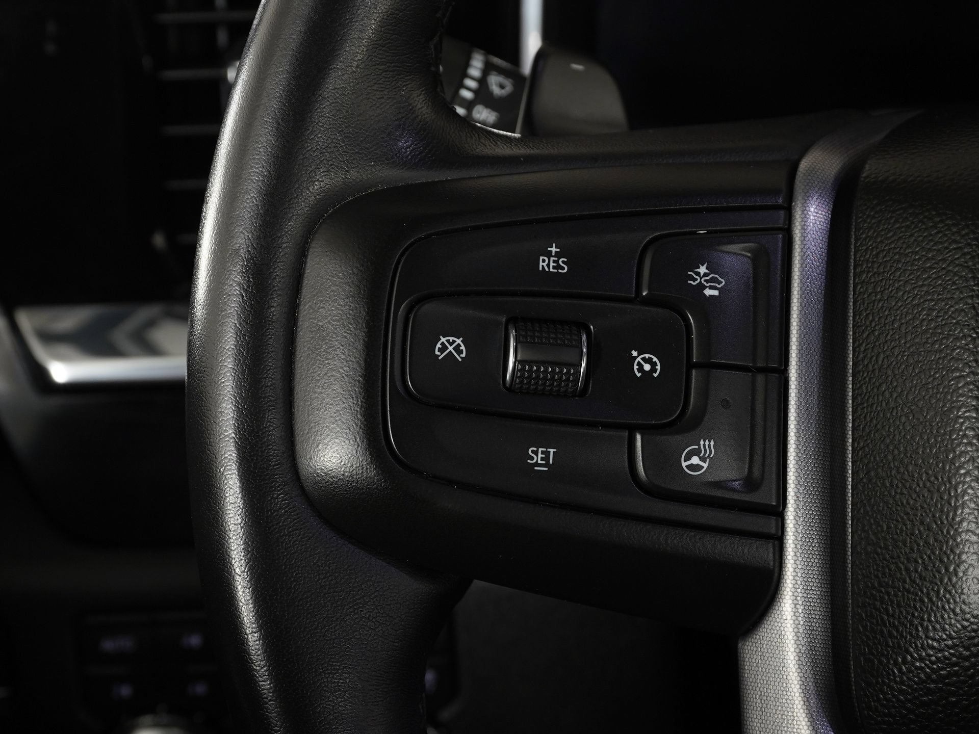 Used 2023 GMC Sierra 1500 SLT AWD/4WD image 19