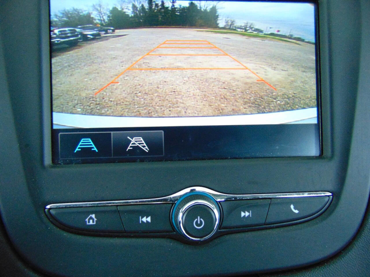 Used 2016 Chevrolet Malibu LT image 14