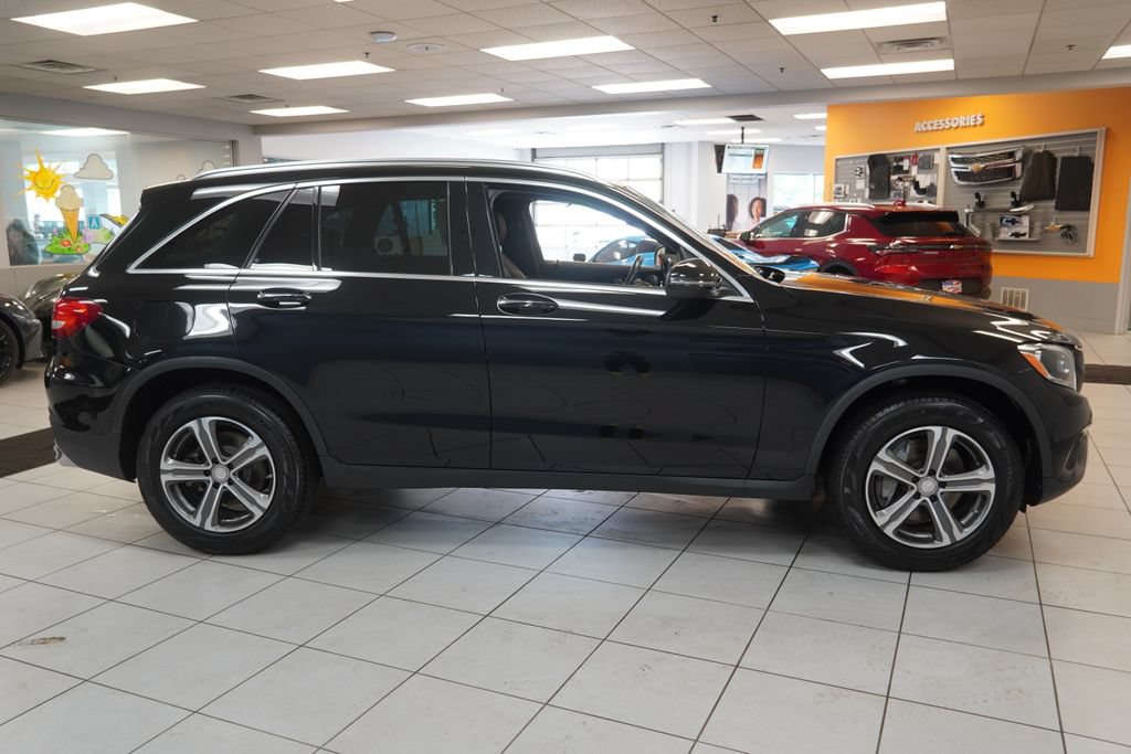 Used 2016 Mercedes-Benz GLC 300 4MATIC image 14