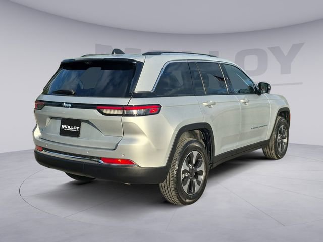 Used 2022 Jeep Grand Cherokee Limited 4xe w/ Luxury Tech Group II AWD/4WD image 5