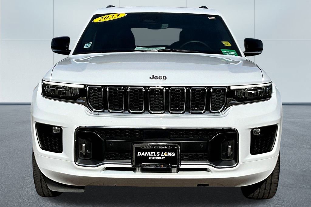 Used 2023 Jeep Grand Cherokee L Overland w/ Rear Seat Video Group I image 3