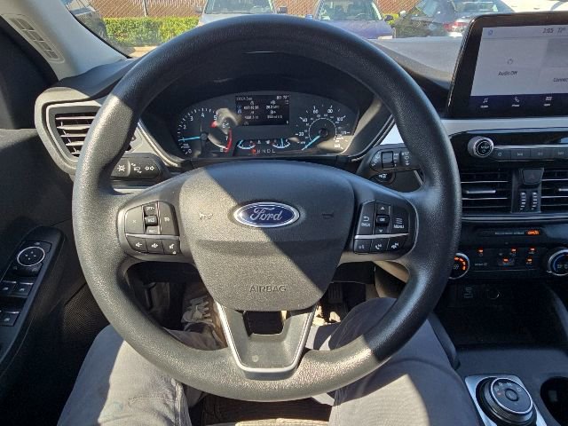 Used 2022 Ford Escape SE AWD/4WD image 17