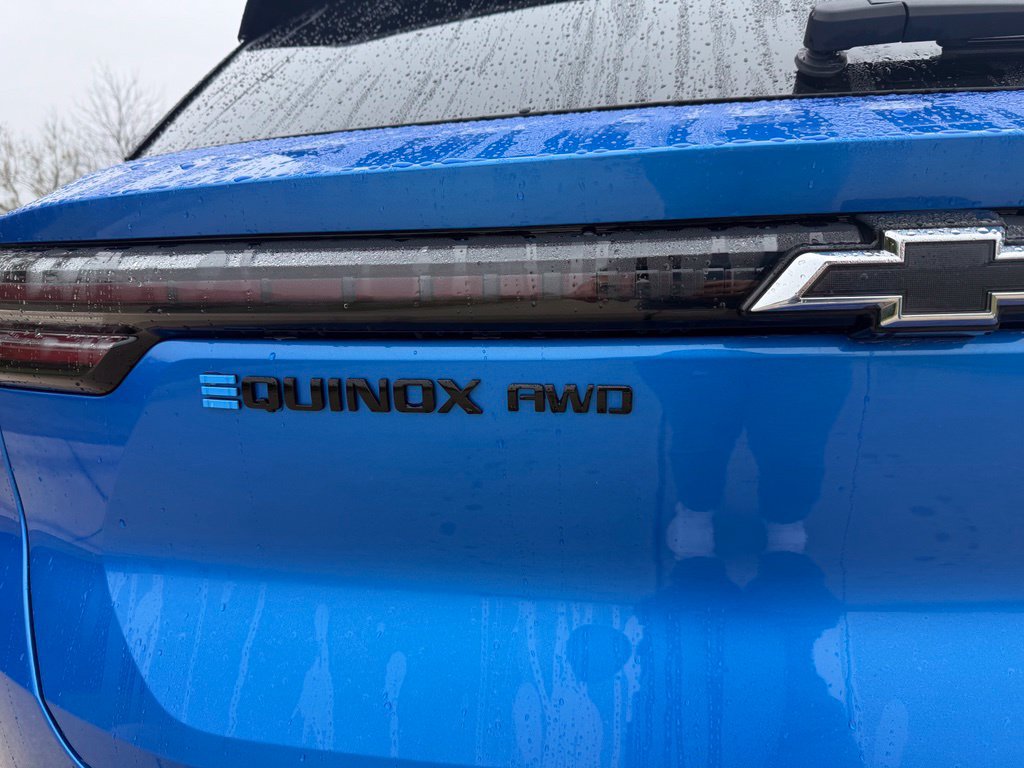 Used 2026 Chevrolet Equinox EV RS AWD/4WD image 5