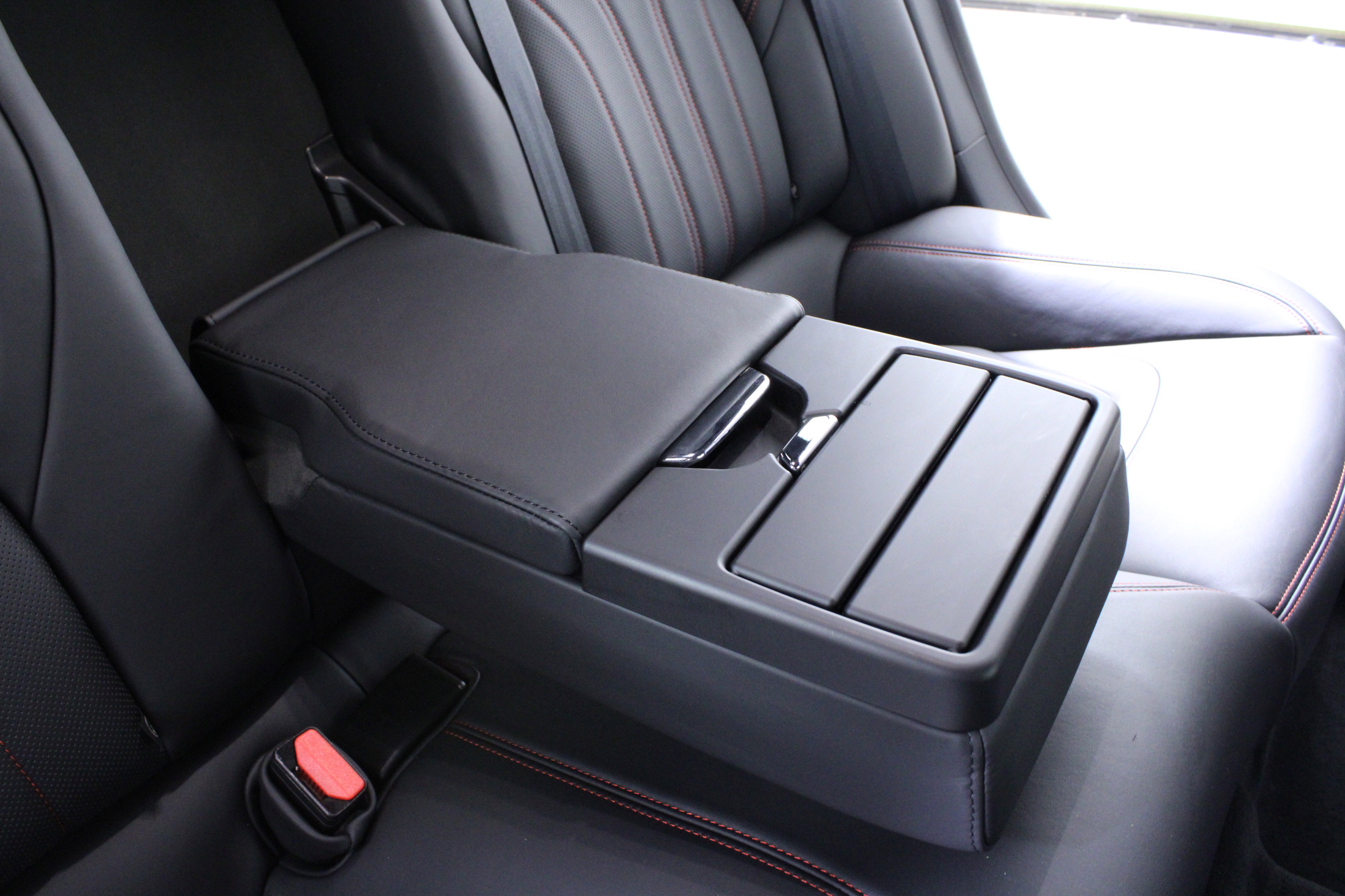 Used 2021 Maserati Quattroporte S image 16