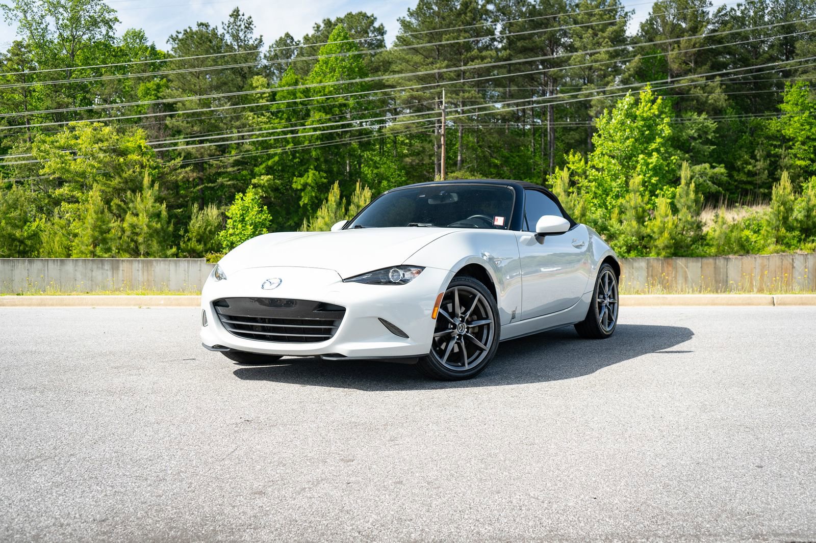 Used 2016 MAZDA MX-5 Miata Grand Touring RWD image 1