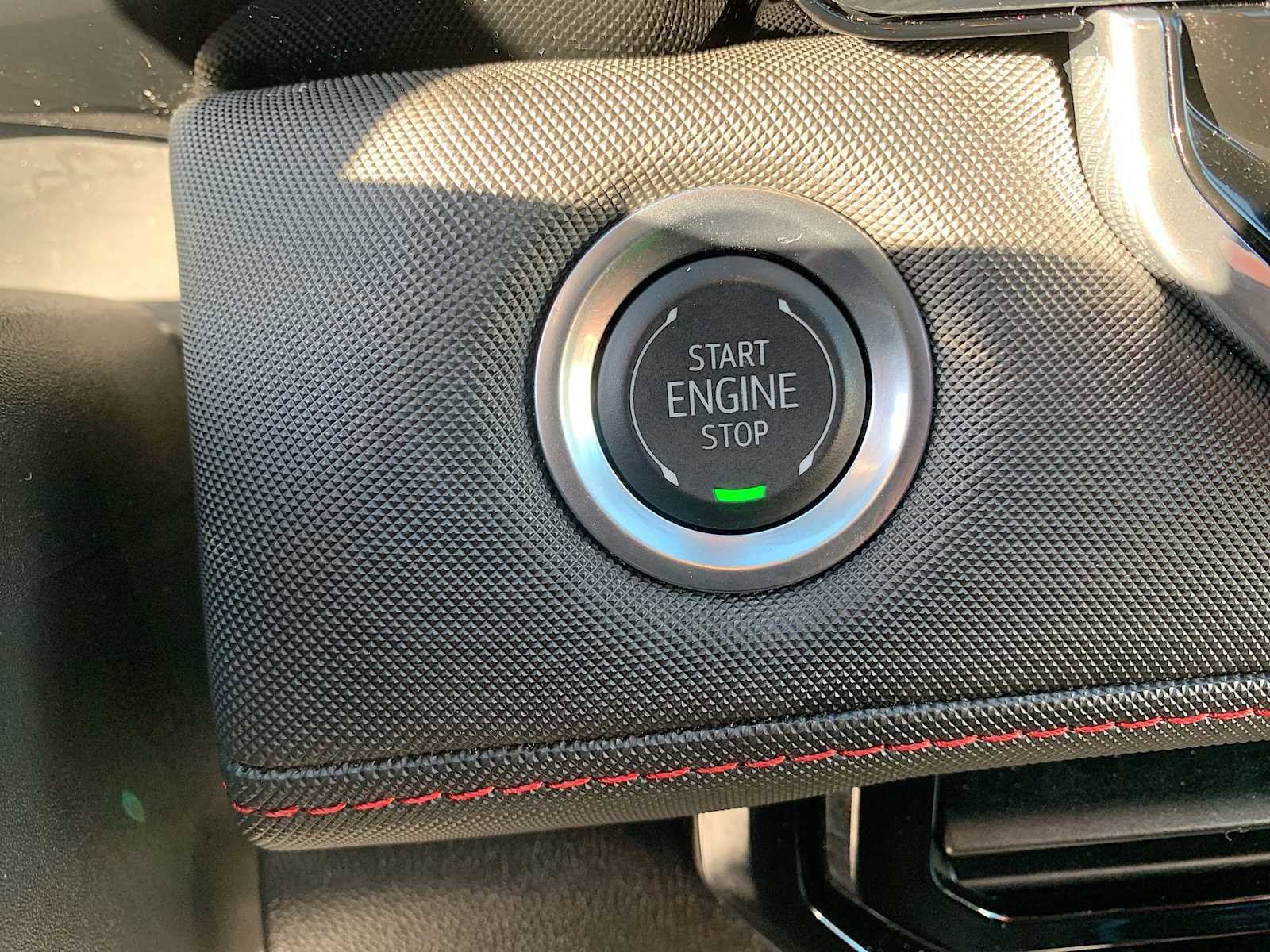 Certified 2024 Chevrolet Colorado Z71 w/ Z71 Convenience Package 2 image 16