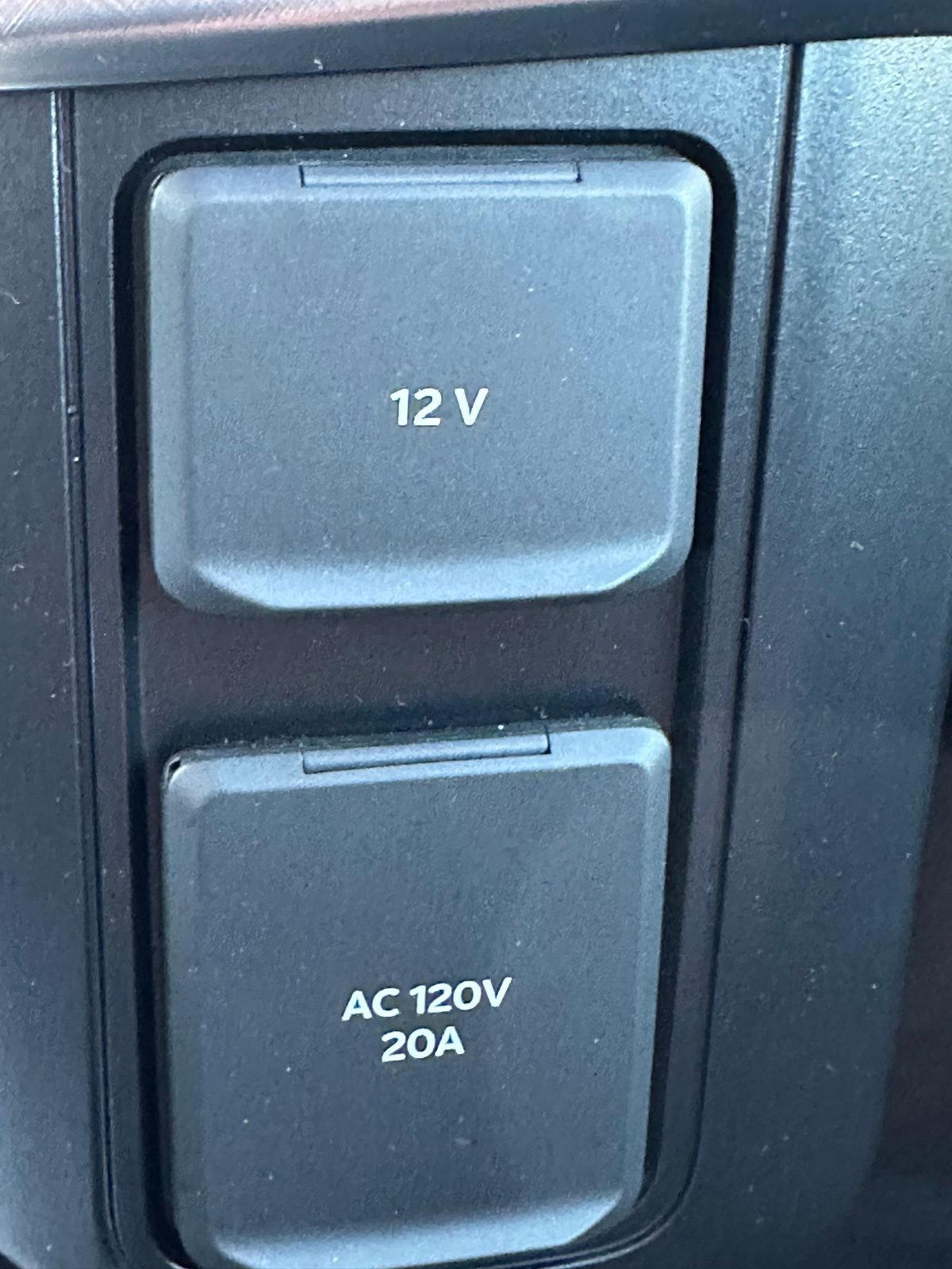 New 2025 Ford F250 King Ranch w/ Chrome Package image 32