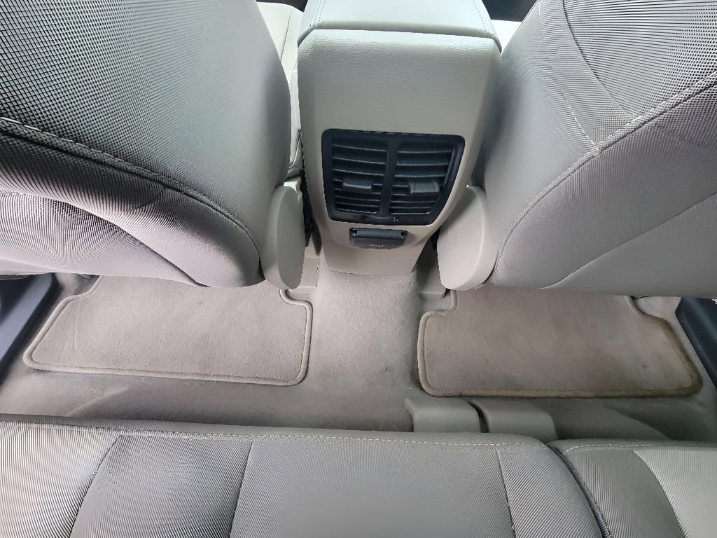 Used 2016 Ford Escape SE w/ Equipment Group 201A image 30